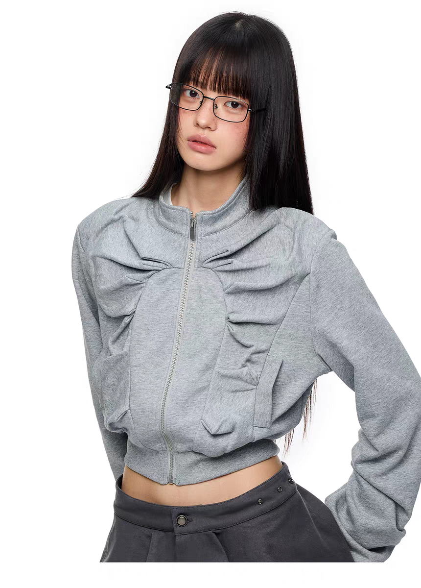 Серая короткая худи «Клыки зверя» детальное фото 11