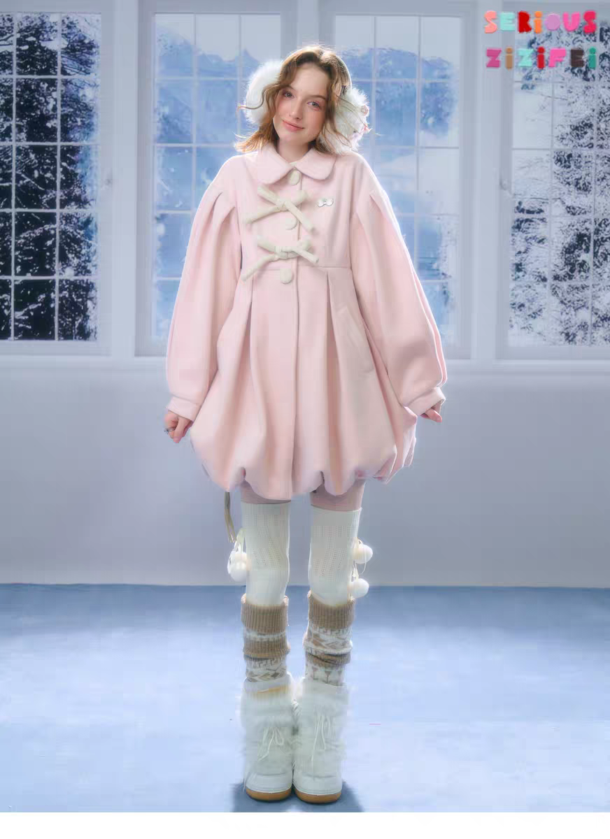 Пальто «Pong Pong Winter Gift» с воротничком и бантом детальное фото 11