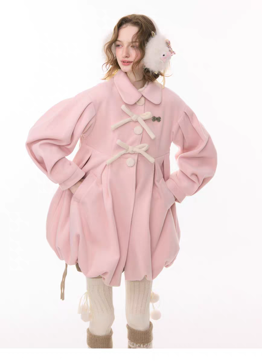 Пальто «Pong Pong Winter Gift» с воротничком и бантом детальное фото 9