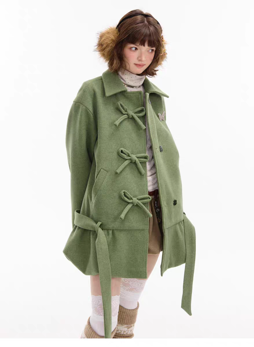 Пальто с бантом и асимметричным подолом детальное фото 6