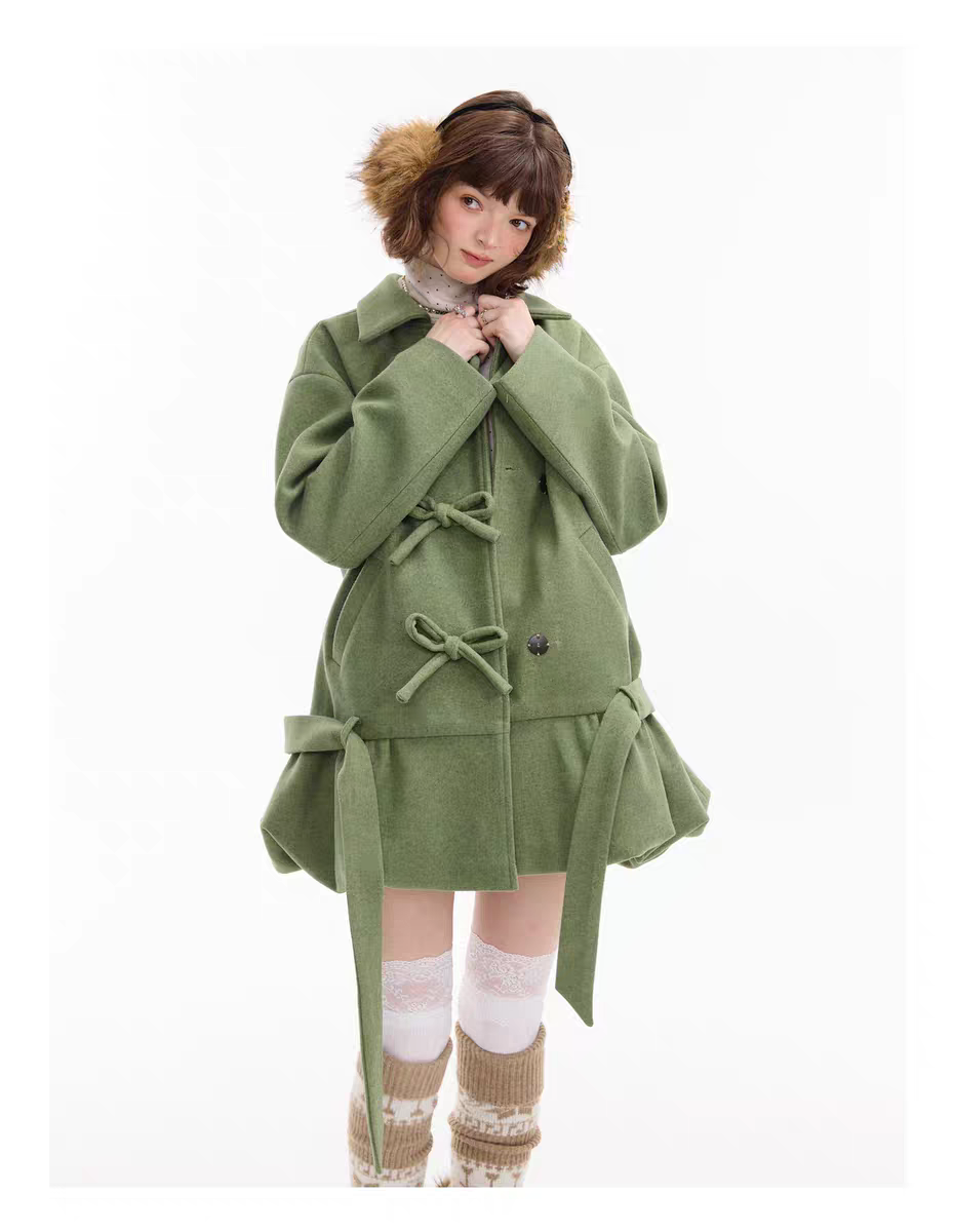 Пальто с бантом и асимметричным подолом детальное фото 7